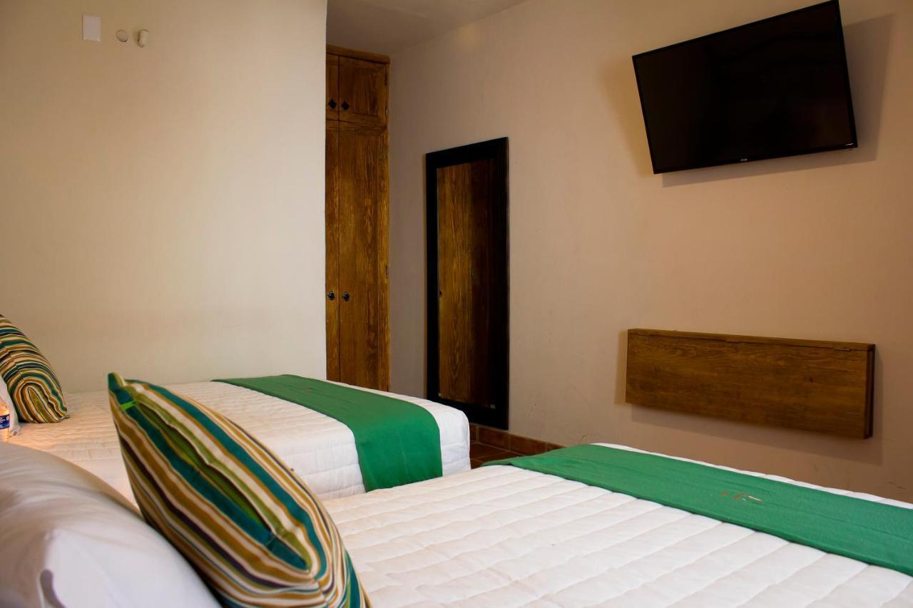 Hotel Puerta San Pedro Tlaquepaque Exteriér fotografie